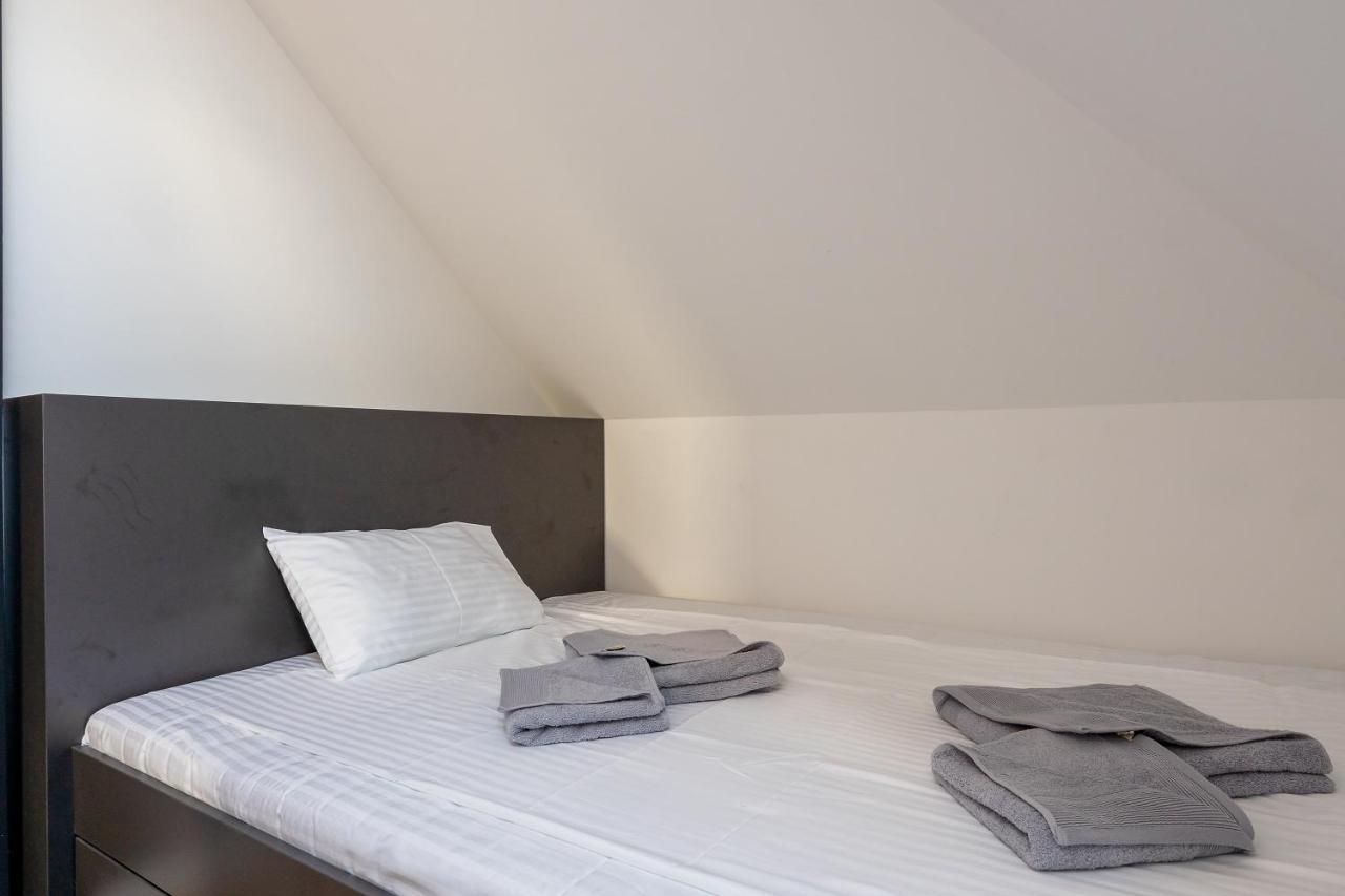 Infinity Sky Apartment